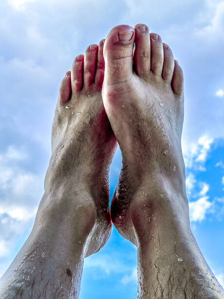 Shy Guy Soles pornographic model photos