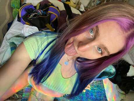 MayBeeAspen exclusive star pictures