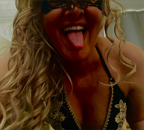 Heidi Horn beautiful pornstar pics