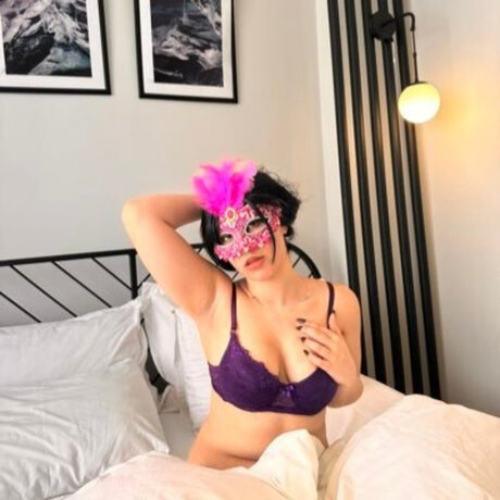 morpalahus nudes pornstar image