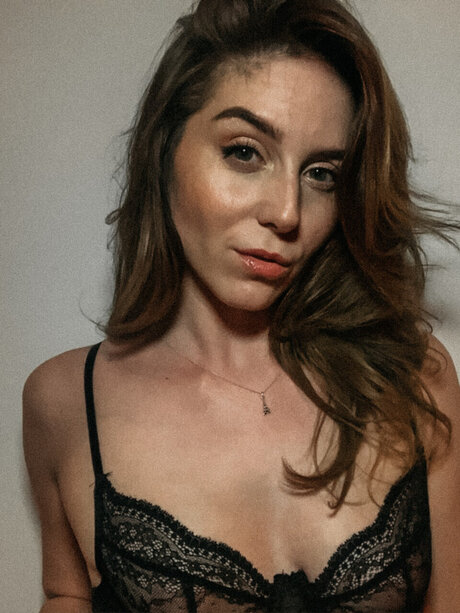 Fabienne hd actress galleries