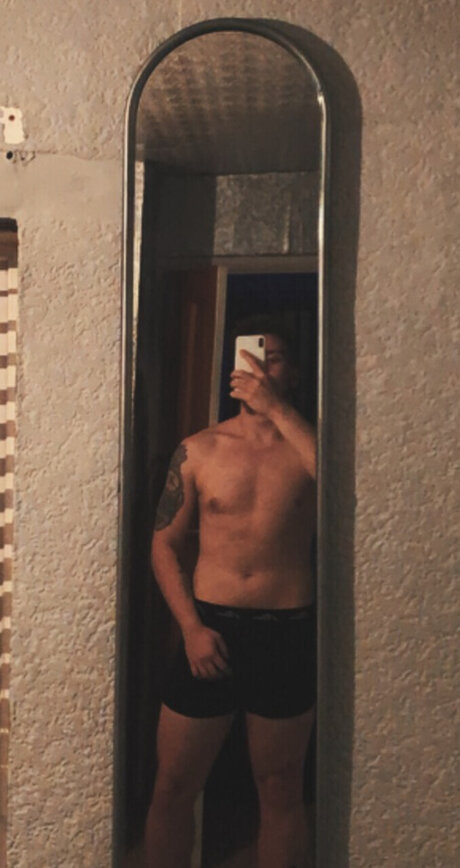 Marcus James hd star pic