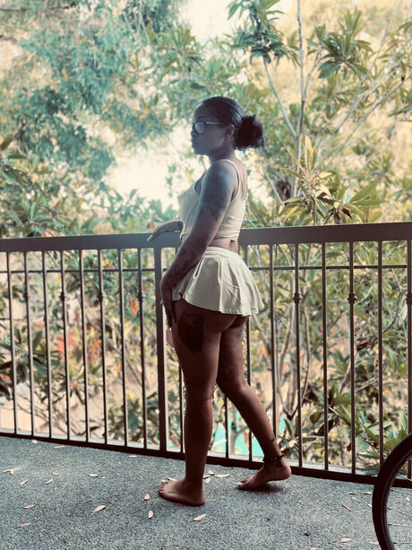 WOKE UP WET_ actress archive