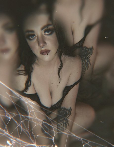 demonsfree xxx model archive