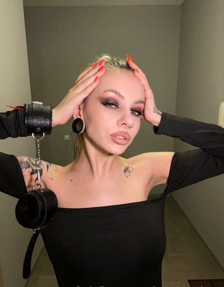 vacation onlyfans nude archive