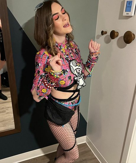 Chloe Moniz star xxx img