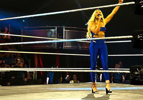 Sarah Baer pornstar hot image