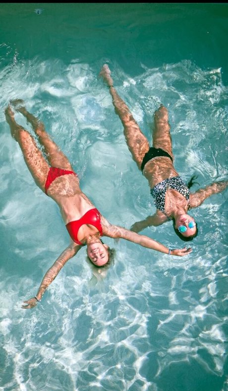 asian shemale onlyfans sexy picture