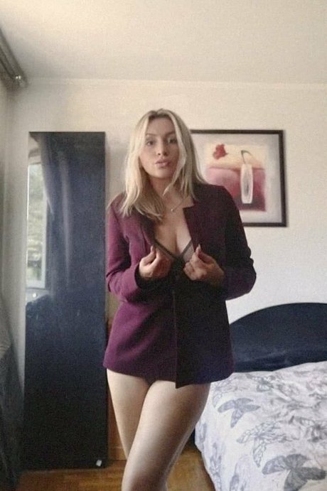 anna bellla hot star photos