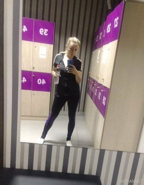 anna bellla model pornographic galleries