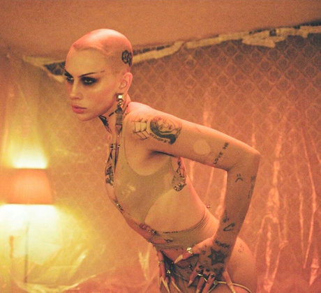 busty ebony onlyfans sexy photos