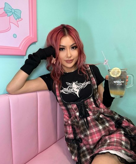 DJ Camgirl sex pornstar img