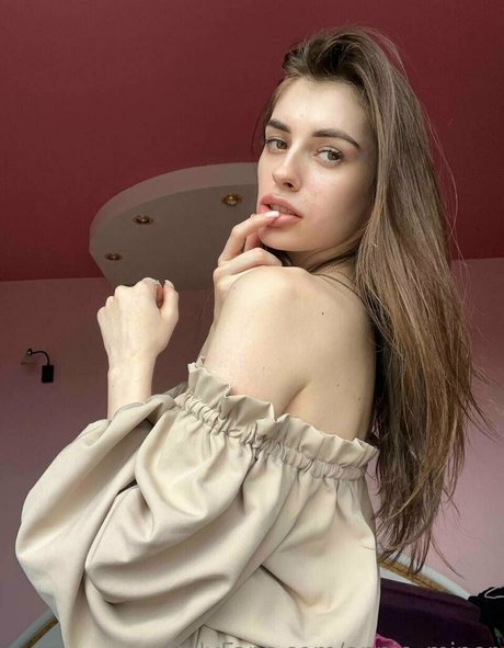 red hair onlyfans top img