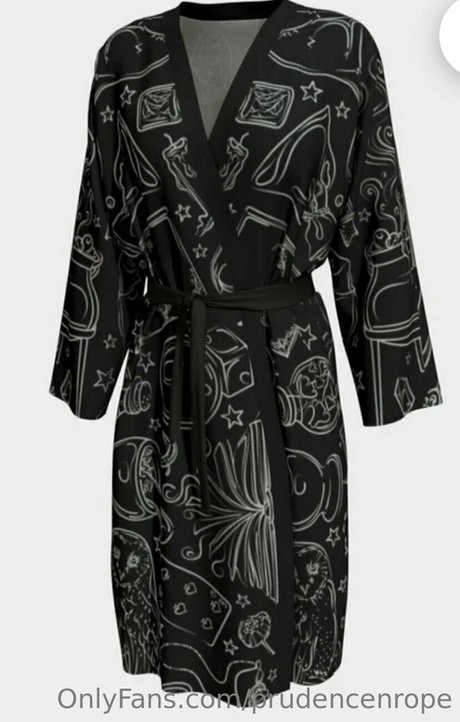 prudencenrope nice model picture