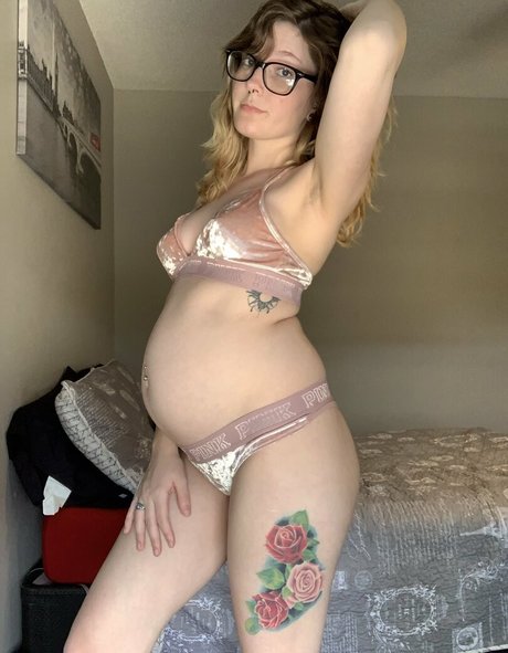 asian girlfriend onlyfans sexy pic