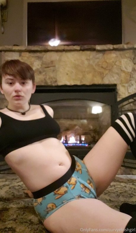 nerdy onlyfans naked picture