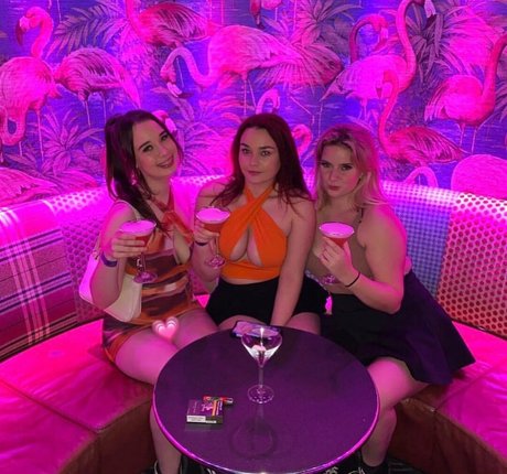 Anna Langley sex pornstar gallery