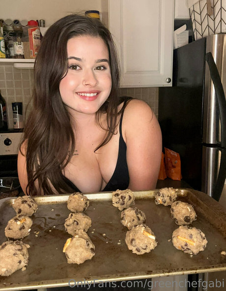 greenchefgabi model free photo