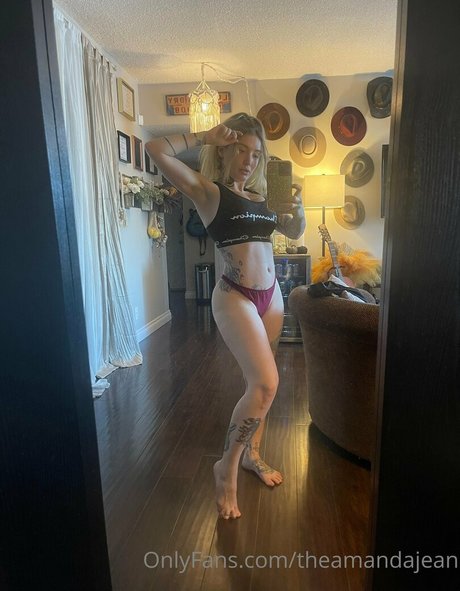 Theamandajean sexy pornstar galleries