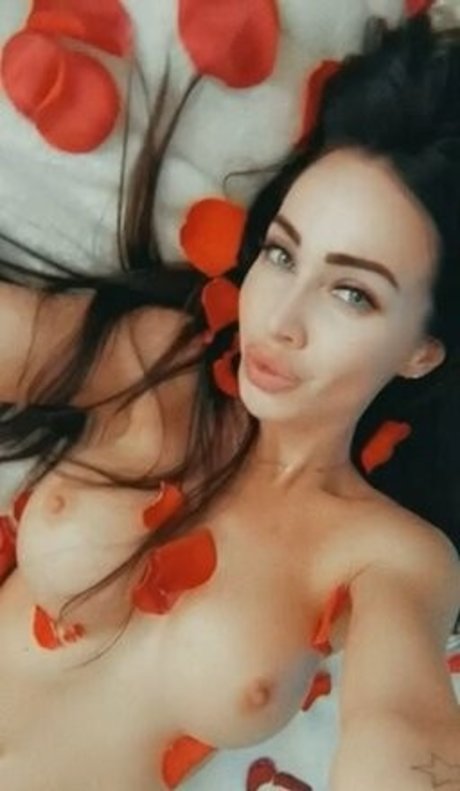 beach blowjob onlyfans art naked galleries