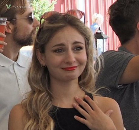 Tarah Kayne top pornstar gallery