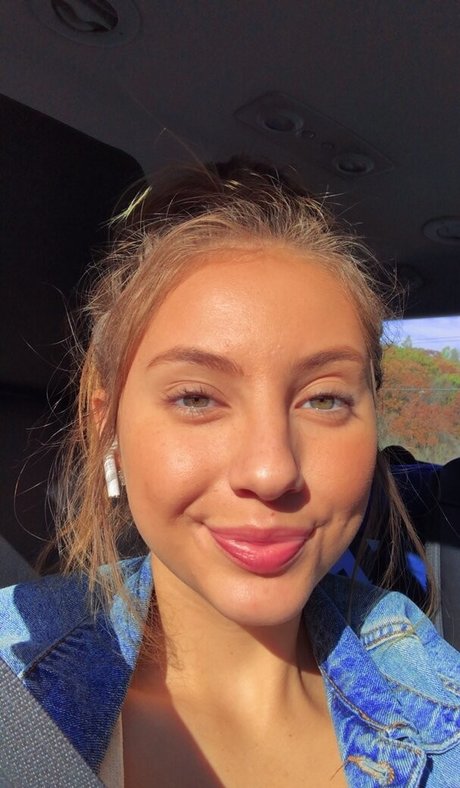 Kaelyn Myers top pornstar pictures