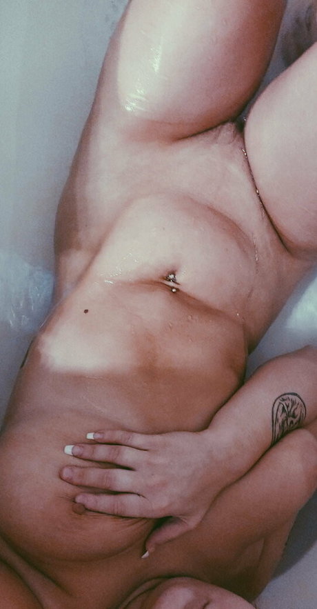 gothxxxbarbie model hd photo