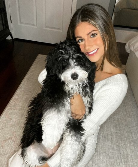 Hailey Lower perfect star images