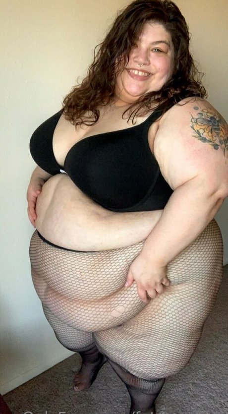 fat topanga top model photos