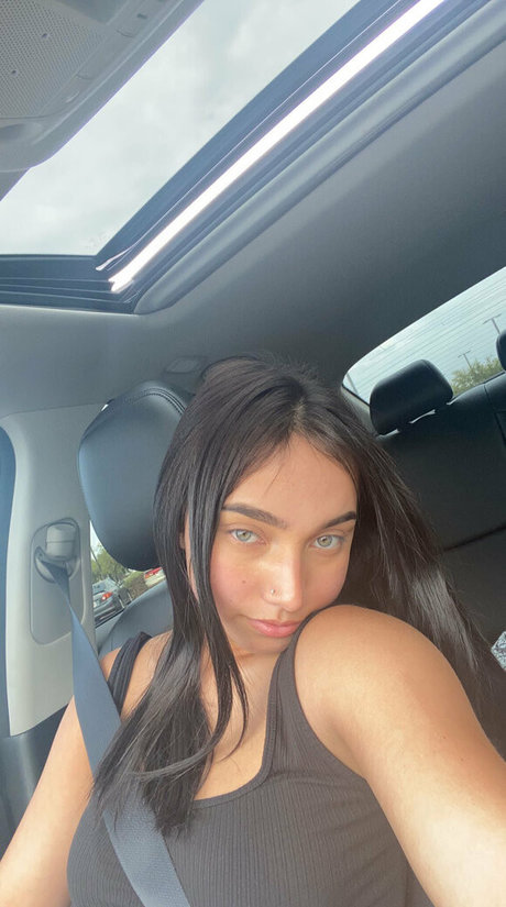 Lilibaby18 sex pornstar galleries