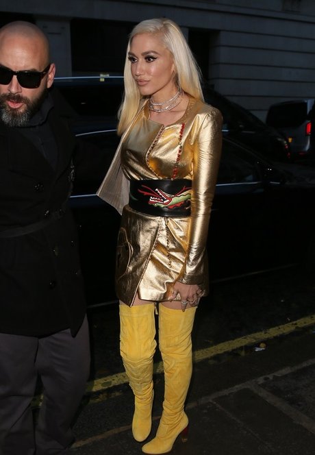 Gwen Stefani porn actress img