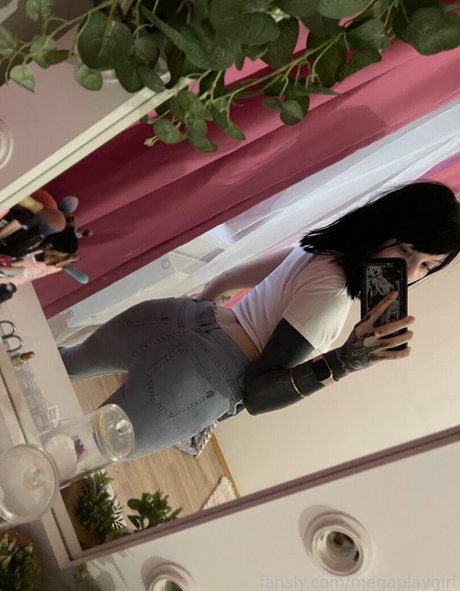 Megaplaygirl star nudes photo