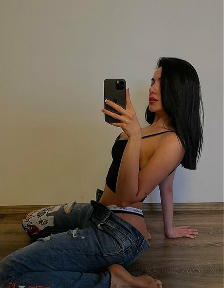 Rileysim88 nudes actress photo