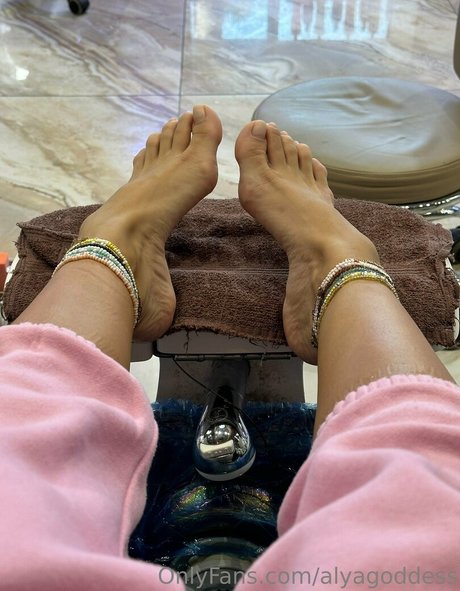 alyagoddess xxx model archive