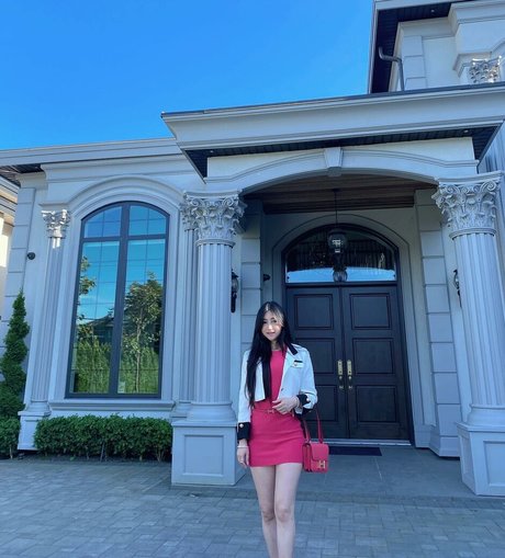 Vivika Babe perfect pornstar photos