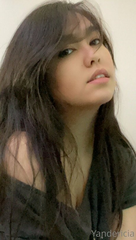 yandericia beautiful star picture