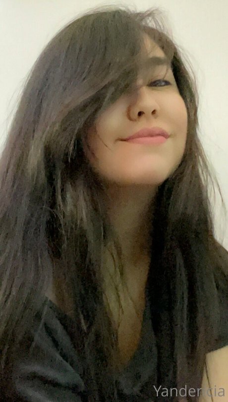 yandericia beautiful star images