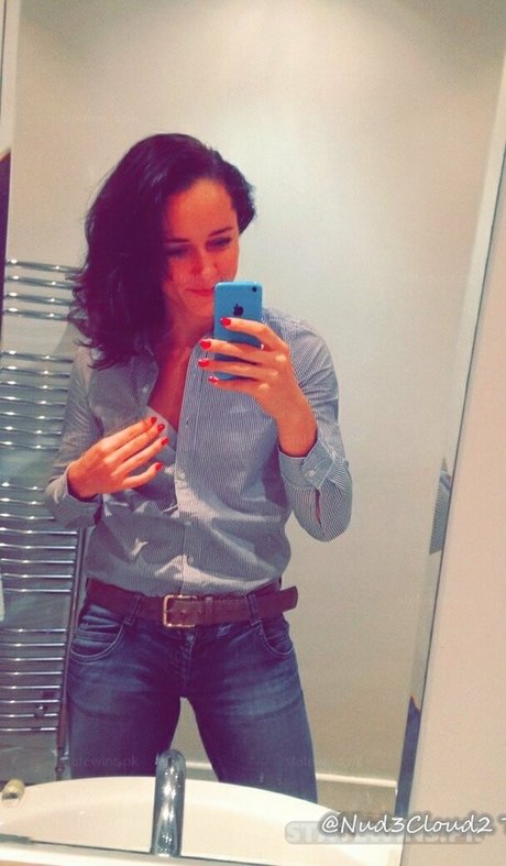 asian solo onlyfans hot photos