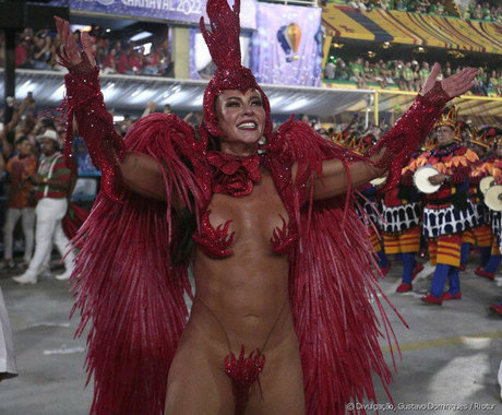 Paola Oliveira perfect actress image