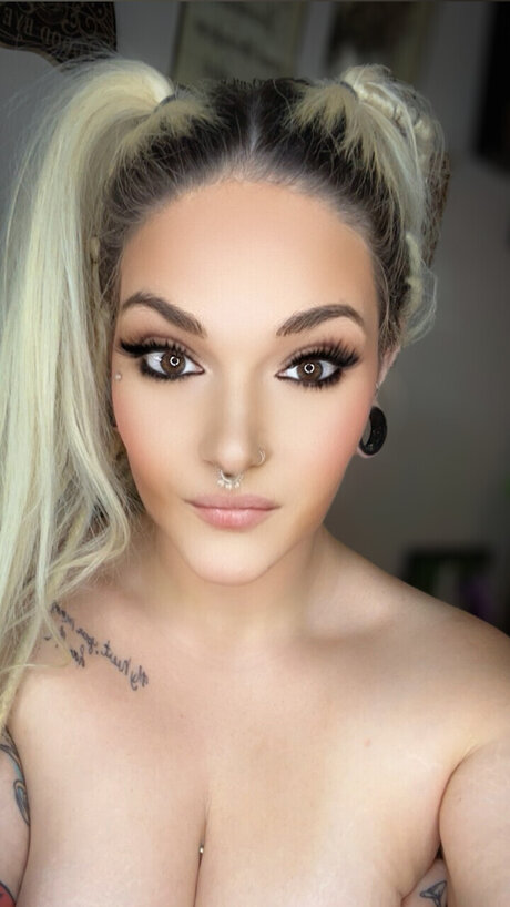 Caspian Jane pornographic model gallery