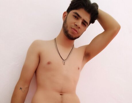 johntamayo10 nude actress image