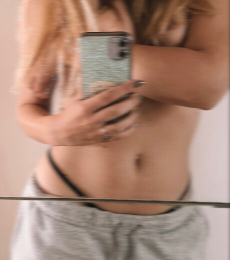 selfie nude onlyfans sexy pics