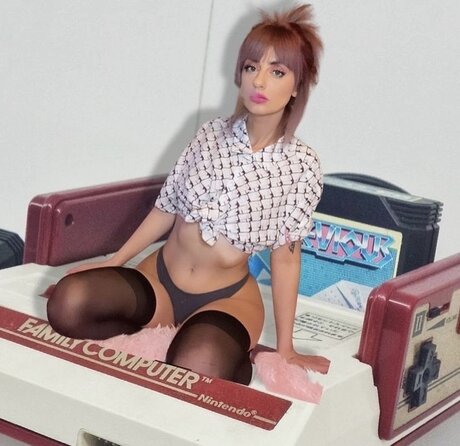 Pepper model pretty image