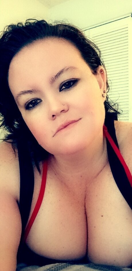 LIONESS_ model nice pics