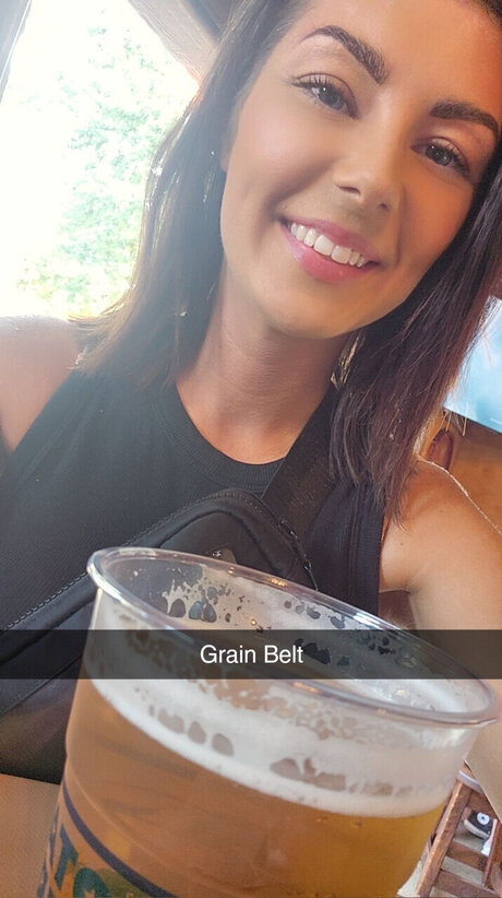 Courtney Oakley model exclusive images