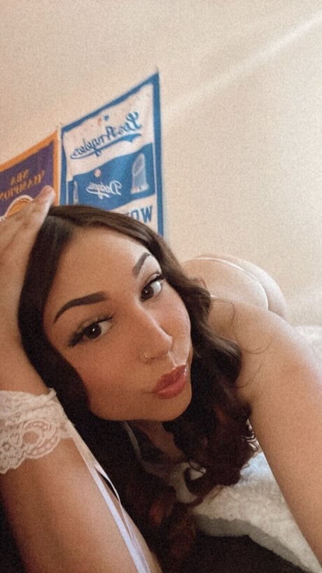 Savvv love_ model hd photos