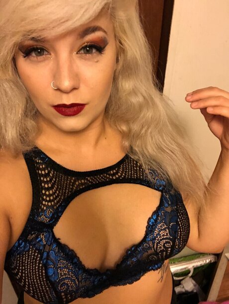 Chris Lowery model hot galleries