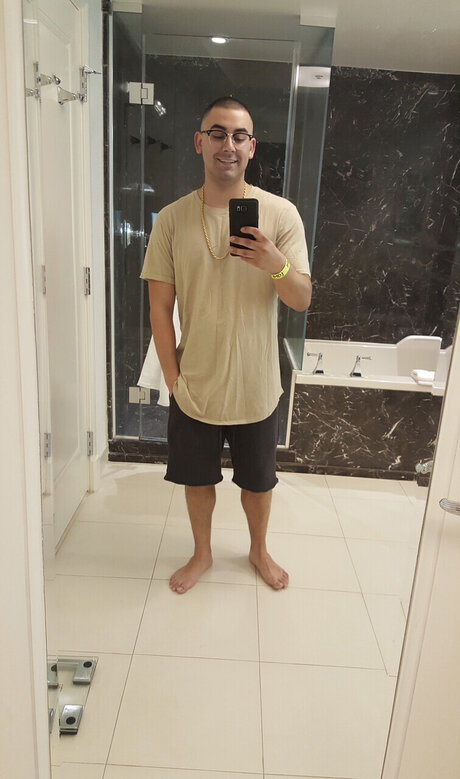 Iamyes1234567 hot model pic