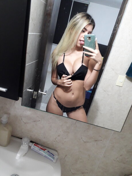 Thalialove hd star pic