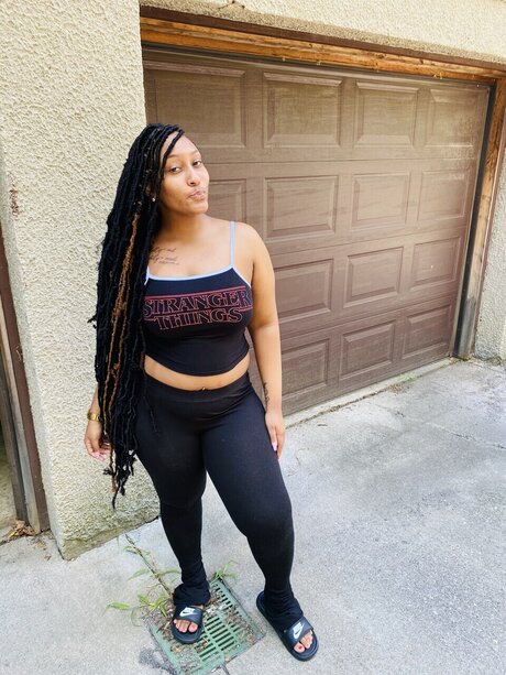 Nu H pretty pornstar images